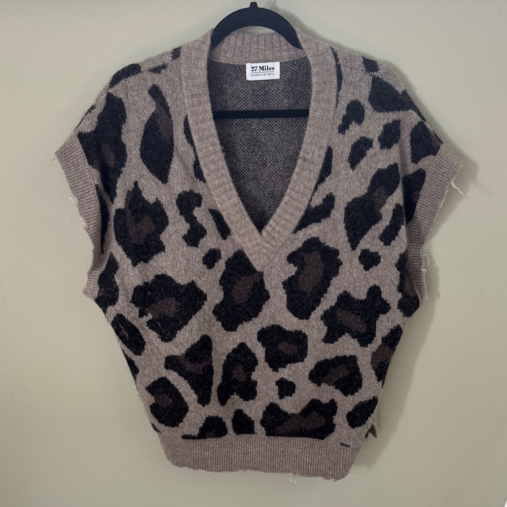 27 Miles Cashmere Leopard Print Sweater Vest - Brown and Black